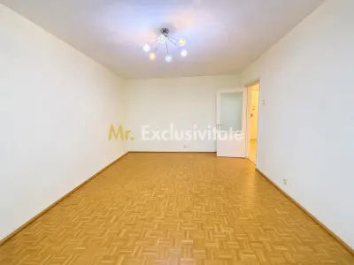 Apartament 3 camere decomandat Trivale - Pitesti