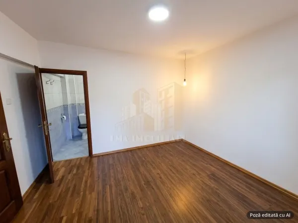 Apartament 4 camere Brașov - poza 15