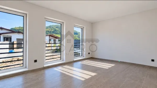 Casă 4 camere Sângeorgiu de Mureș - poza 6