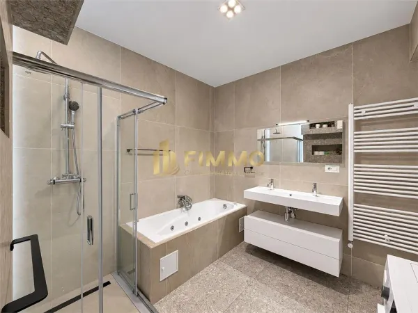 Apartament 3 camere Suceava - poza 13
