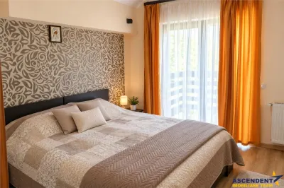 Casă 8 camere Moieciu de Sus - poza 2