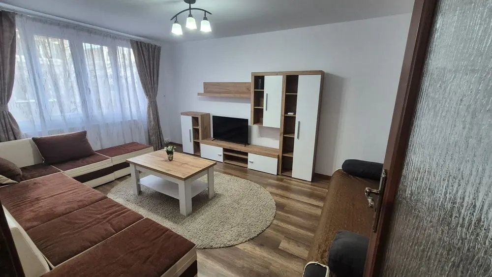 Apartament 2 camere Bacău - poza 1
