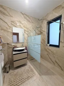 Casă 5 camere Moșnița Veche - poza 17