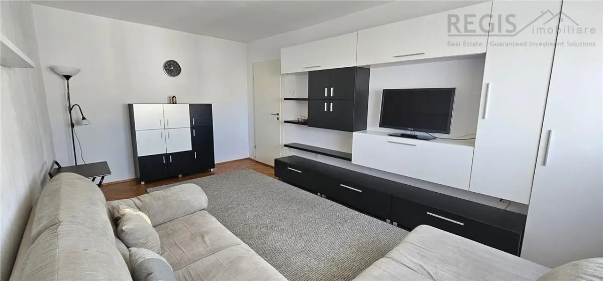 Apartament 3 camere Brașov - poza 1