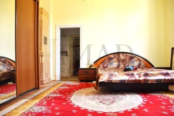 Casă 4 camere Târgoviște - poza 4