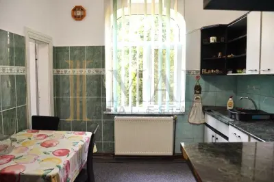 Casă 4 camere Târgoviște - poza 5