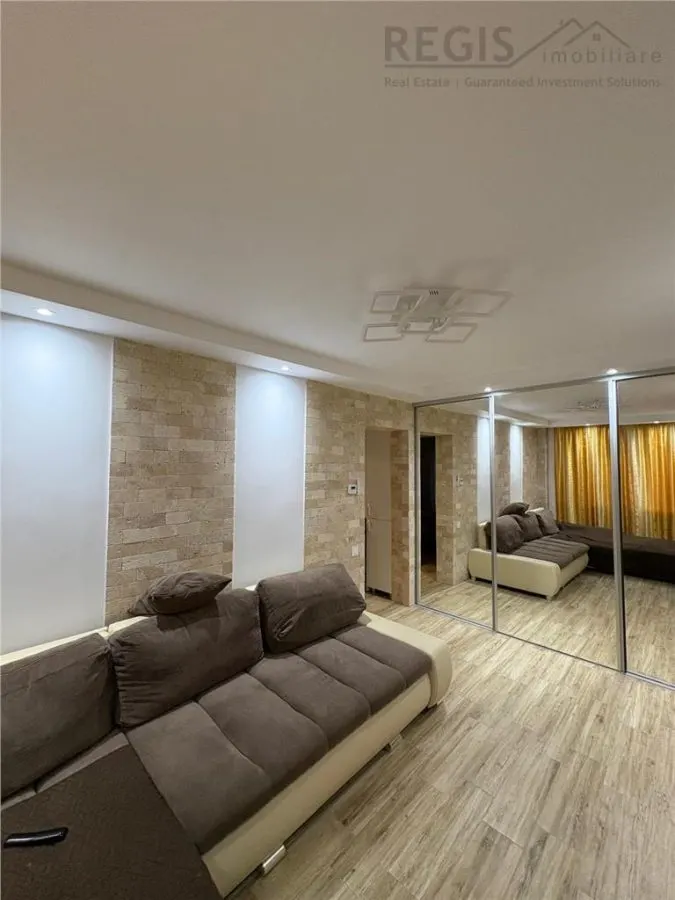 Apartament 4 camere Brașov - poza 1