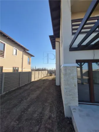 Casă 4 camere Moșnița Nouă - poza 6