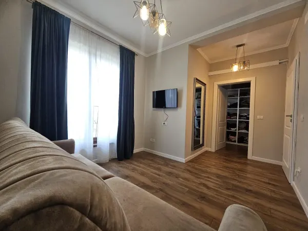 Casă 5 camere Dumbrăvița - poza 9