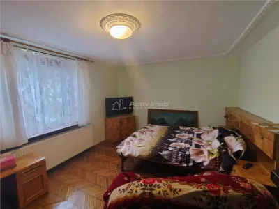 Casă 7 camere Caransebeș - poza 4