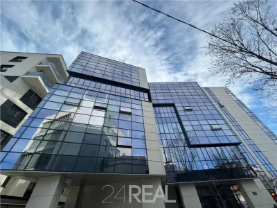 Spatiu de birouri amenajat in Business Center modern -  584 mp - Bucuresti