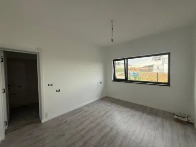 Casă 4 camere Valea Lupului - poza 2