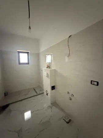 Casă 4 camere Valea Lupului - poza 3