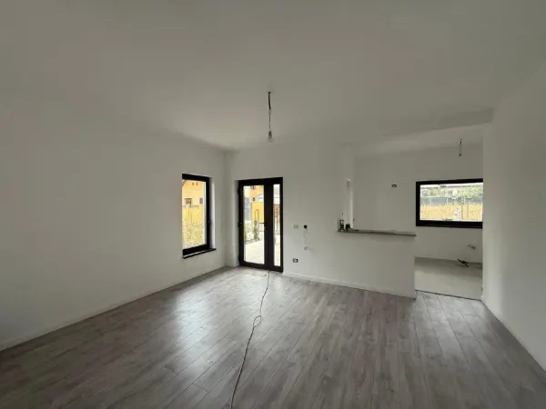 Casă 4 camere Valea Lupului - poza 5