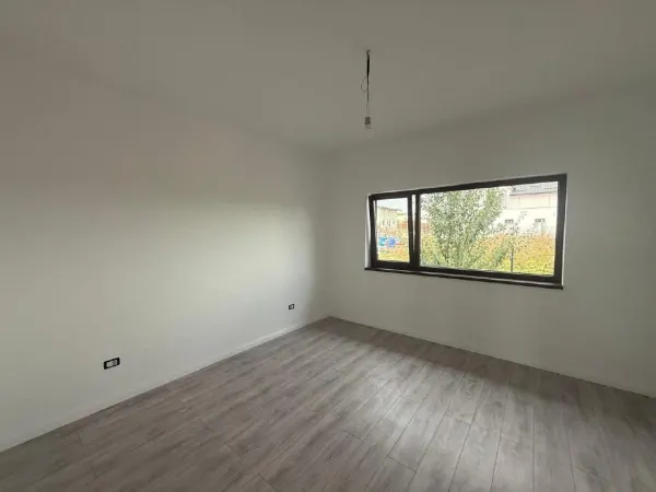 Casă 4 camere Valea Lupului - poza 6