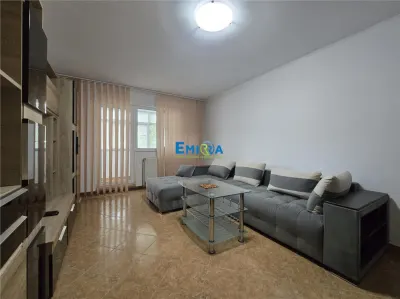 Apartament 3 camere Bacău - poza 2