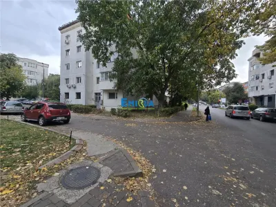Apartament 3 camere Bacău - poza 12