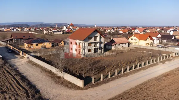 Casă 10 camere Hărman - poza 4