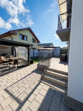 Casă 4 camere Rontau - poza 5