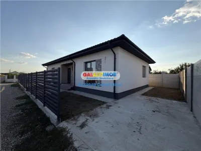 Casă 4 camere Domnești - poza 6