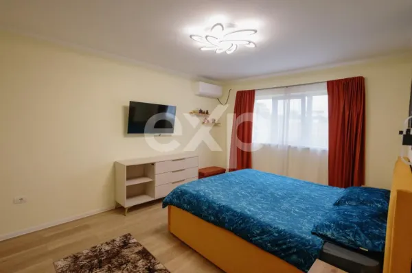 Casă 4 camere Pitești - poza 11