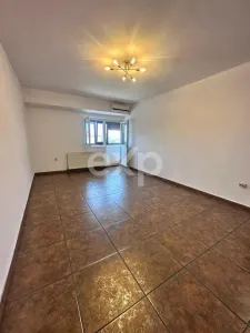 Apartament 3 camere Târgoviște - poza 2