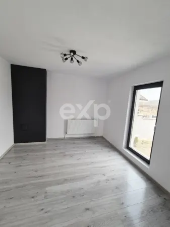 Casă 4 camere Pitești - poza 6