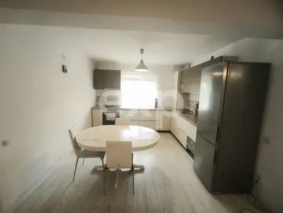 Casă 3 camere Bradu - poza 7