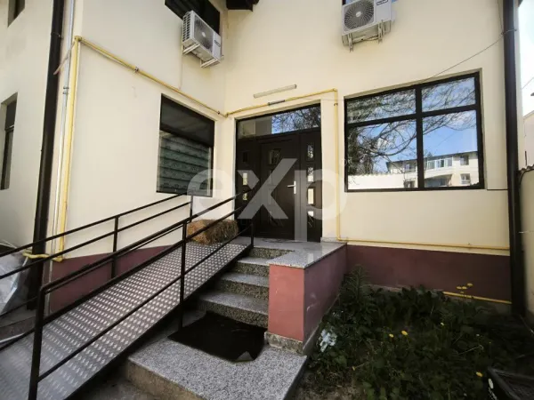 Casă 6 camere Pitești - poza 1