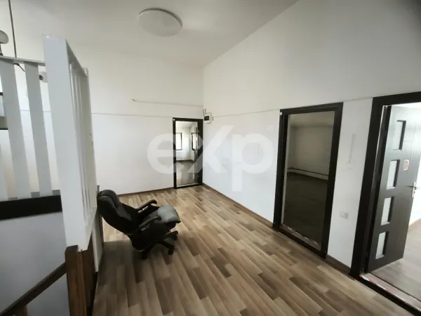 Casă 6 camere Pitești - poza 10