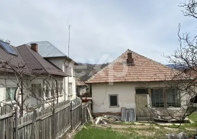 Casă 4 camere Corbi - poza 3