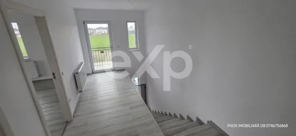 Casă 3 camere Ulmi - poza 11