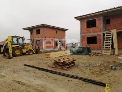 Casă 4 camere Pitești - poza 5
