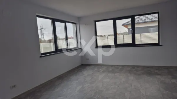 Casă 4 camere Pitești - poza 3