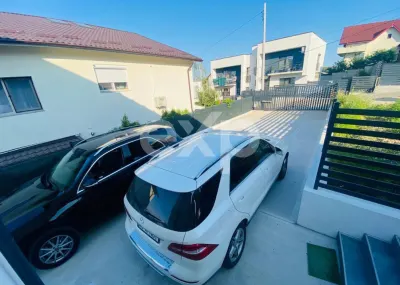 Casă 4 camere Pitești - poza 3