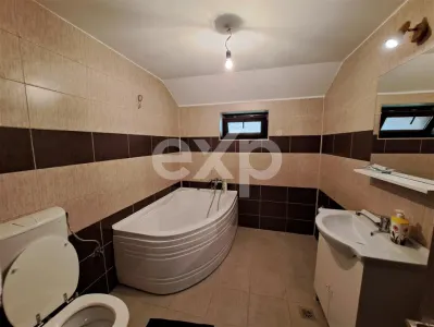 Casă 5 camere Pitești - poza 3