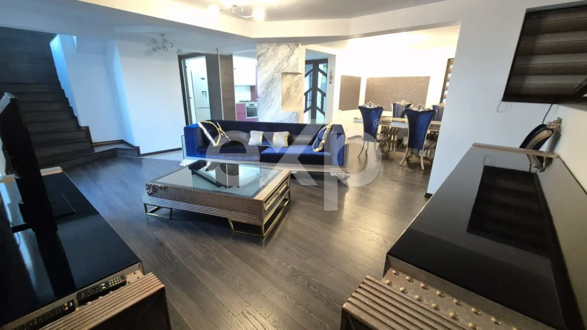 Casă 5 camere Pitești - poza 1