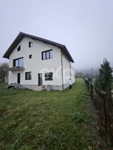 Casă 5 camere Cetateni - poza 3