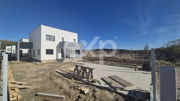 Casă 5 camere Albota - poza 24