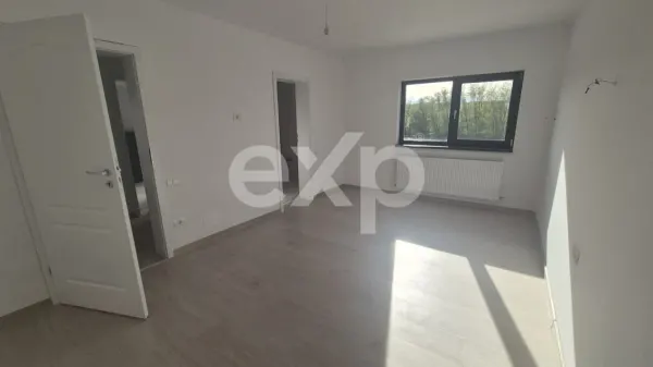 Casă 5 camere Albota - poza 9
