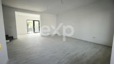Casă 4 camere Pitești - poza 3