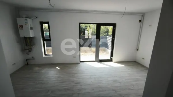 Casă 4 camere Pitești - poza 6