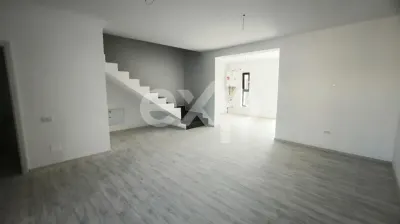 Casă 4 camere Pitești - poza 8