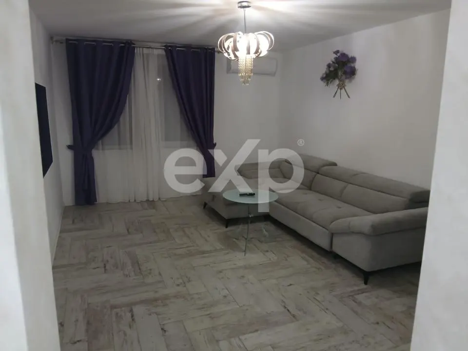 Apartament 3 camere Pitești - poza 1