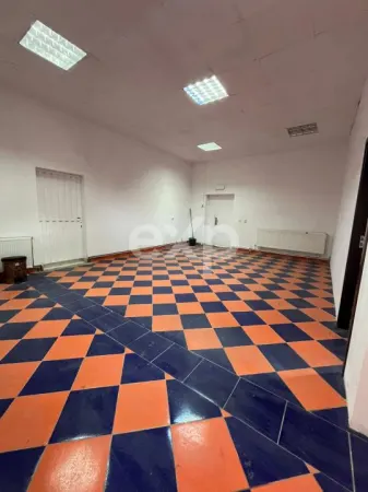Spațiu comercial Găești - poza 2