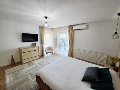 Casă 5 camere Dumbrăvița - poza 16