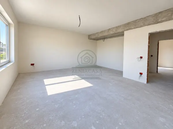 Casă 5 camere Miroslava - poza 12