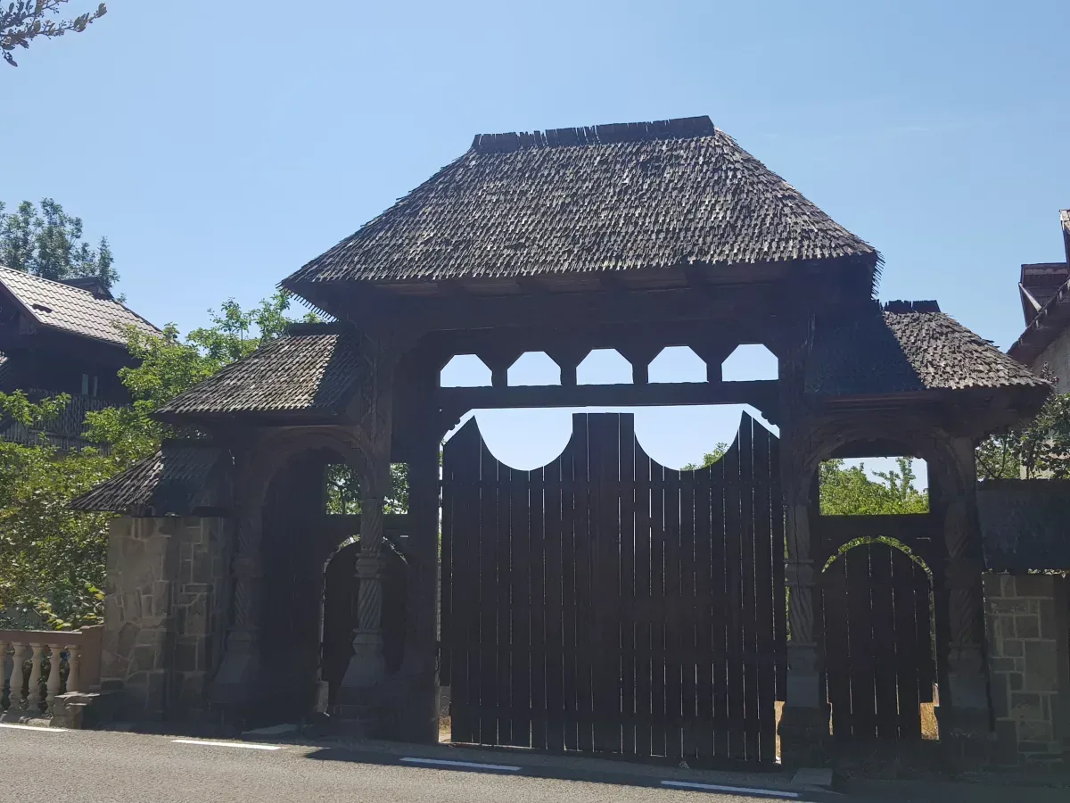 Casă 10 camere Baia Mare - poza 2