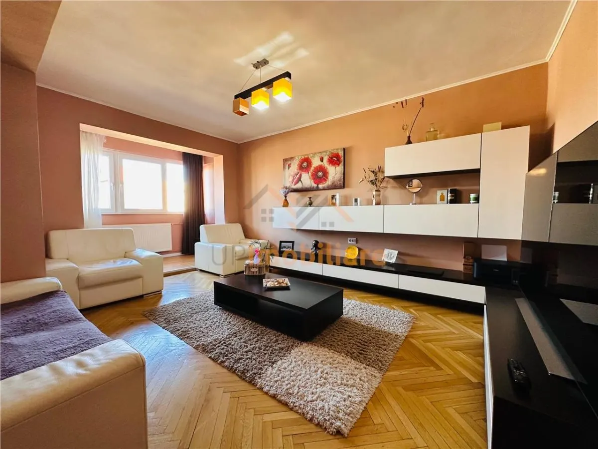 Apartament 3 camere Oradea - poza 1