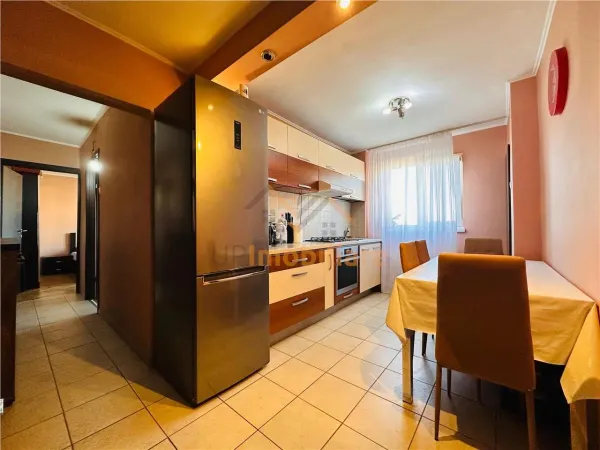 Apartament 3 camere Oradea - poza 4